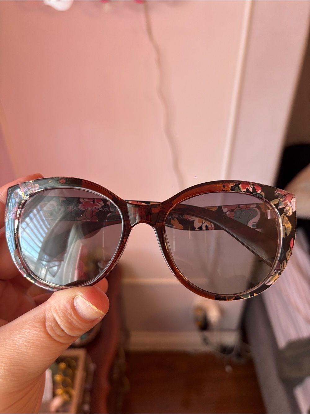 Foster Grant Aisha Polarized Cat-Eye Sunglasses- Brown Floral-Accent